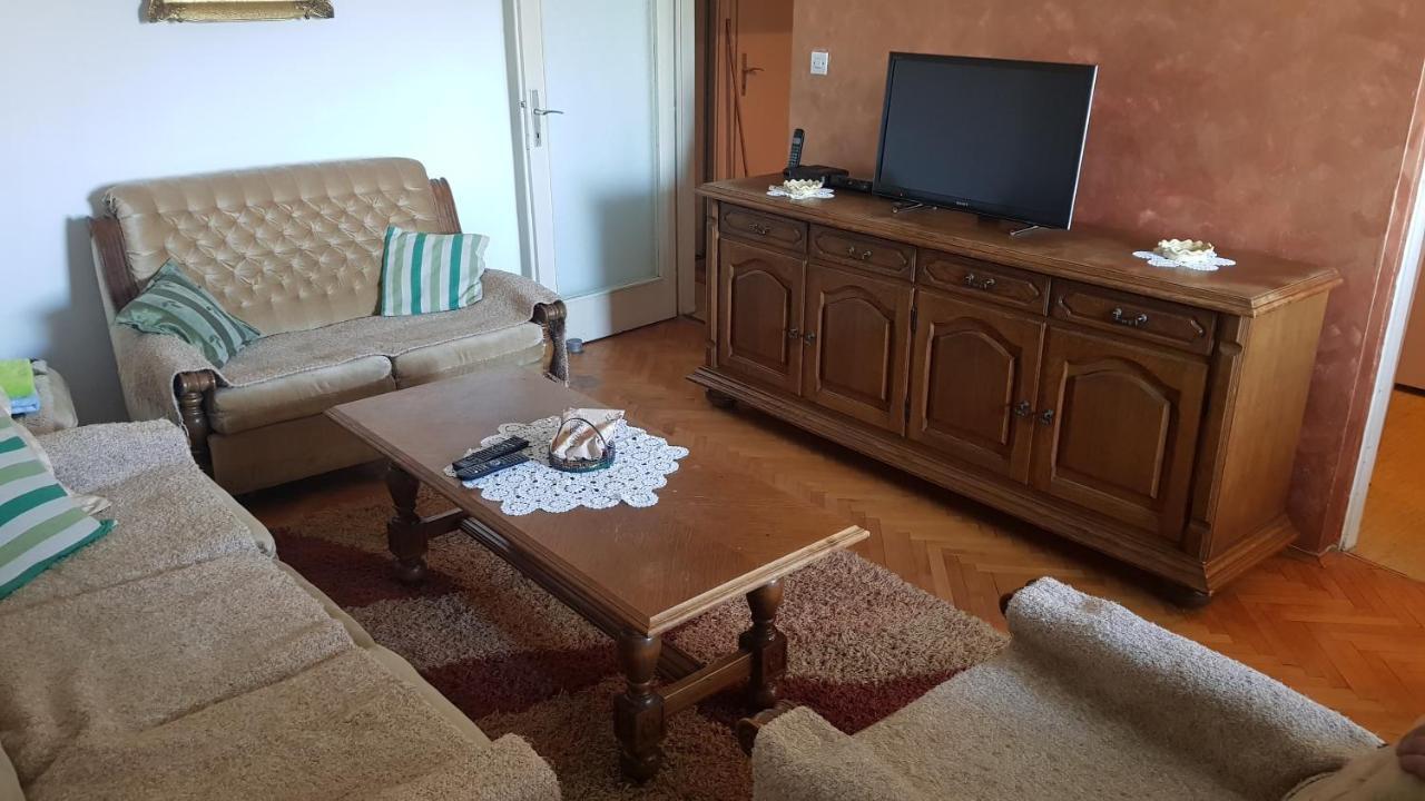 Апартаменти Baston Rent Подгориця Екстер'єр фото